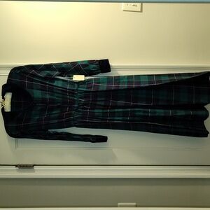 Vintage Cullinane Tartan Plaid Flannel Dress.  Navy Velvet Collar, Cuffs, Button